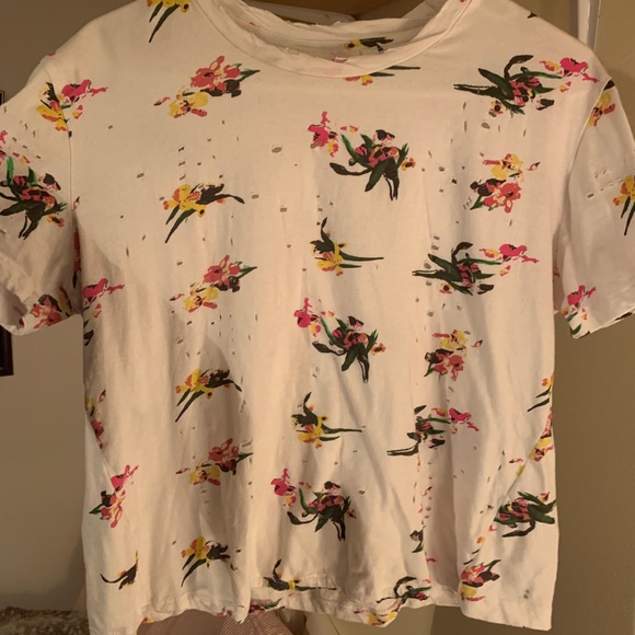 T-shirt - Picture 2 of 3